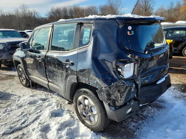 ZACCJBAT1GPD10399 2016 JEEP RENEGADE - Image 2