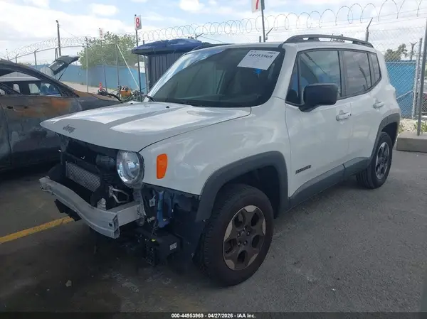 ZACCJBAT1GPE24435 2016 JEEP RENEGADE - Image 2