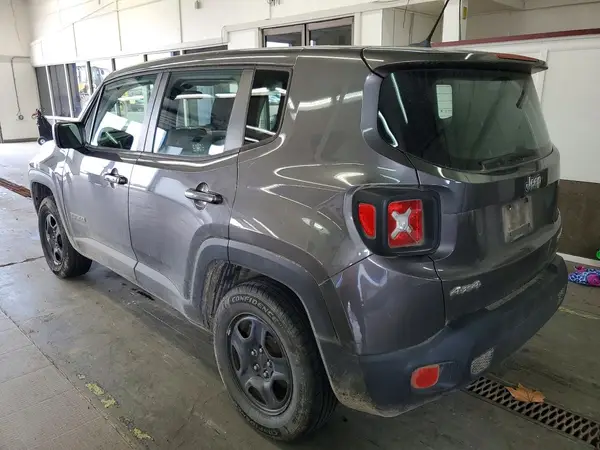 ZACCJBAT2GPD42200 2016 JEEP RENEGADE - Image 2