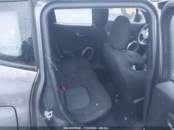 ZACCJBAT2GPD73673 2016 JEEP RENEGADE - Image 8