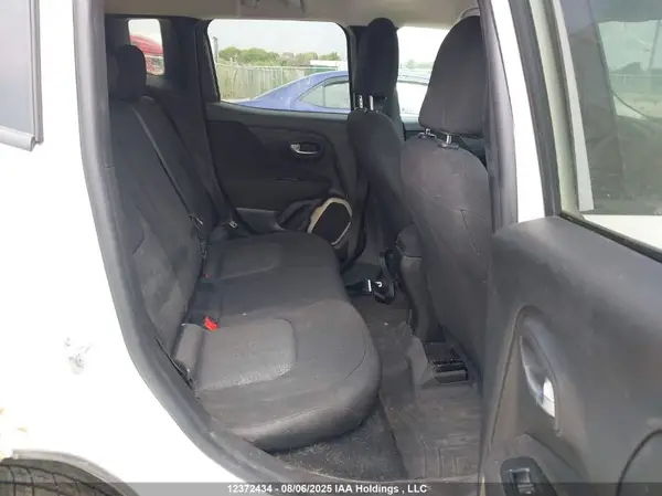 ZACCJBAT2GPE09913 2016 JEEP RENEGADE - Image 8