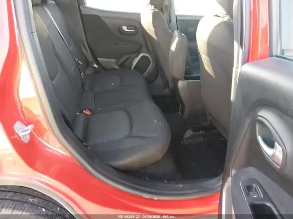 ZACCJBAT4GPC78581 2016 JEEP RENEGADE - Image 8