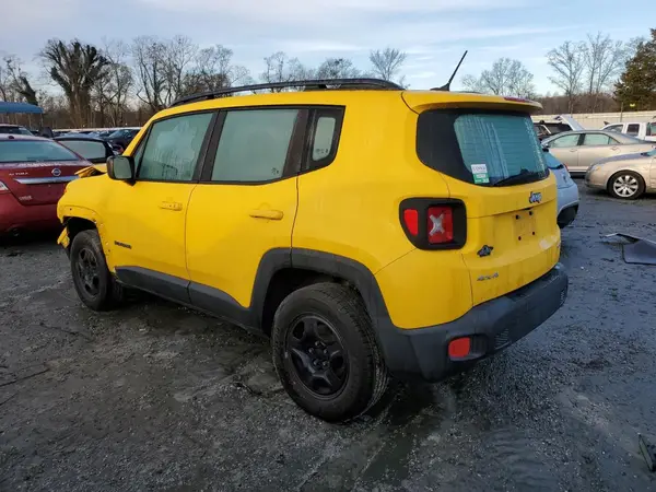 ZACCJBAT4GPC81805 2016 JEEP RENEGADE - Image 2