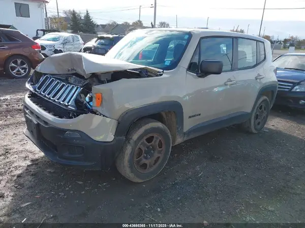 ZACCJBAT4GPC96725 2016 JEEP RENEGADE - Image 2