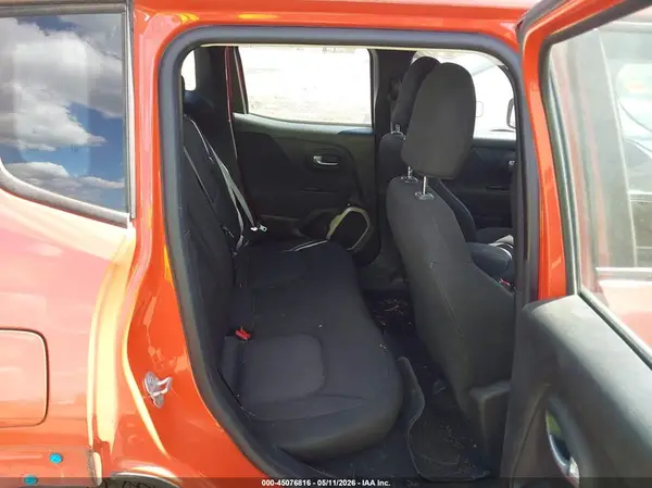 ZACCJBAT5GPC79321 2016 JEEP RENEGADE - Image 8
