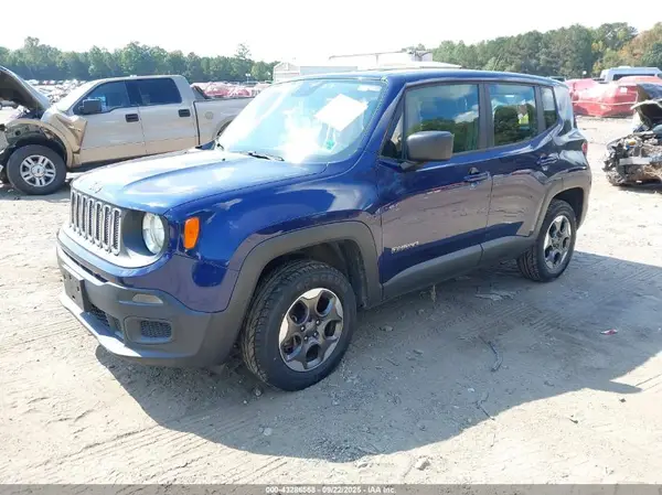 ZACCJBAT6GPC78100 2016 JEEP RENEGADE - Image 2