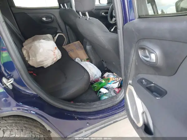 ZACCJBAT6GPD51059 2016 JEEP RENEGADE - Image 8