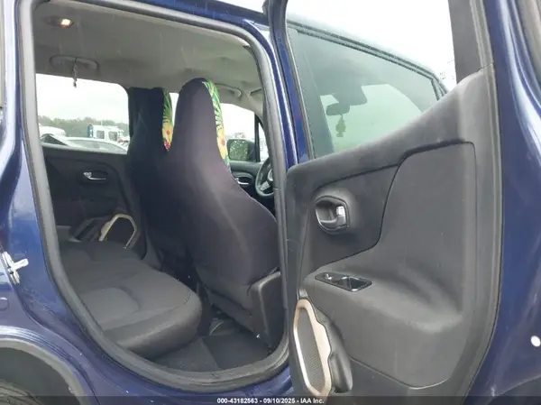 ZACCJBAT7GPC87100 2016 JEEP RENEGADE - Image 8