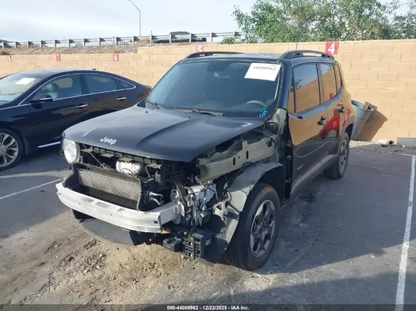 ZACCJBAT7GPD88038 2016 JEEP RENEGADE - Image 2