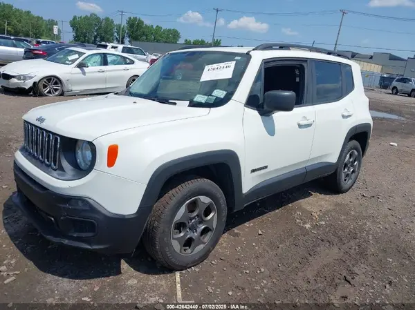 ZACCJBAT7GPE20406 2016 JEEP RENEGADE - Image 2