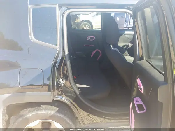 ZACCJBAT7GPE22351 2016 JEEP RENEGADE - Image 8