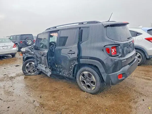 ZACCJBAT8GPD42945 2016 JEEP RENEGADE - Image 2