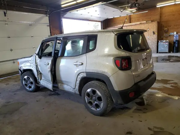 ZACCJBAT9GPD16399 2016 JEEP RENEGADE - Image 2