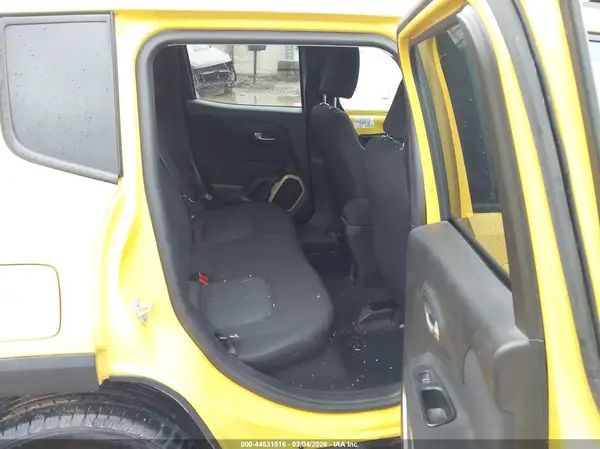 ZACCJBAT9GPD54568 2016 JEEP RENEGADE - Image 8
