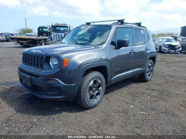 ZACCJBAT9GPE02361 2016 JEEP RENEGADE - Image 2