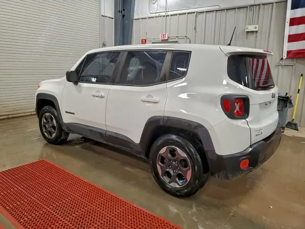ZACCJBATXGPD97963 2016 JEEP RENEGADE - Image 2