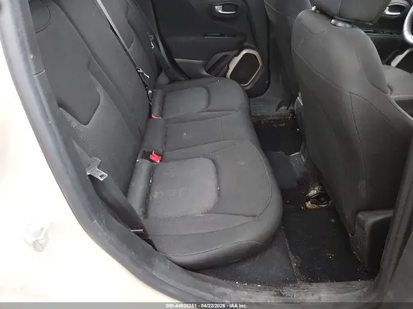 ZACCJBAW0GPC71671 2016 JEEP RENEGADE - Image 8