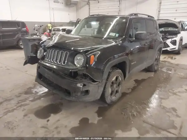 ZACCJBAW0GPD95066 2016 JEEP RENEGADE - Image 2