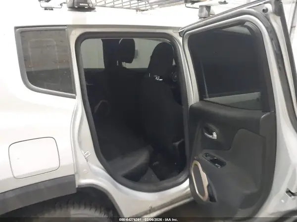 ZACCJBAW2GPD66717 2016 JEEP RENEGADE - Image 8