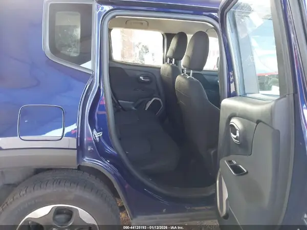 ZACCJBAW8GPD19319 2016 JEEP RENEGADE - Image 8