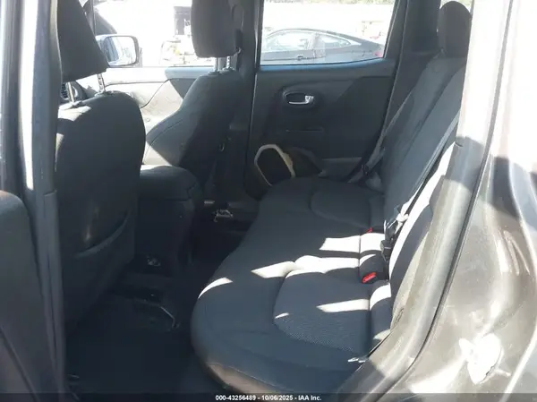 ZACCJBBB0HPE47499 2017 JEEP RENEGADE - Image 8