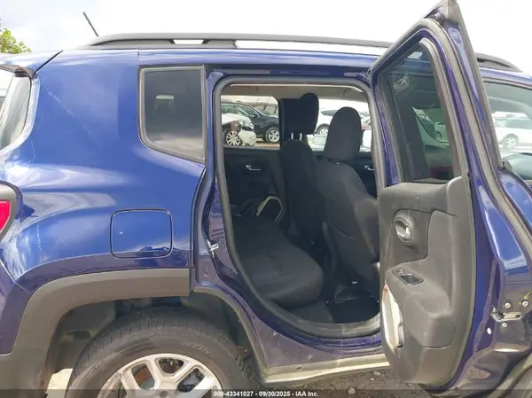 ZACCJBBB0HPE65291 2017 JEEP RENEGADE - Image 8