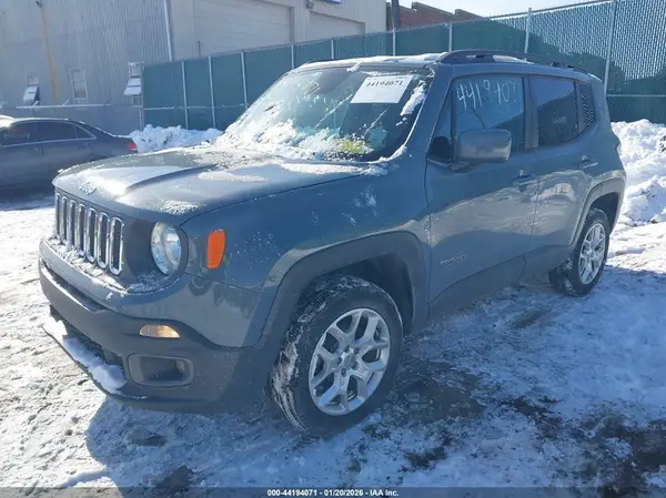 ZACCJBBB0HPE81748 2017 JEEP RENEGADE - Image 2