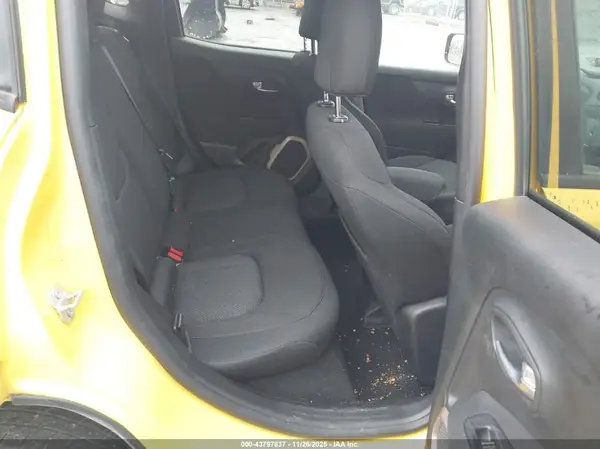 ZACCJBBB0HPF01982 2017 JEEP RENEGADE - Image 8