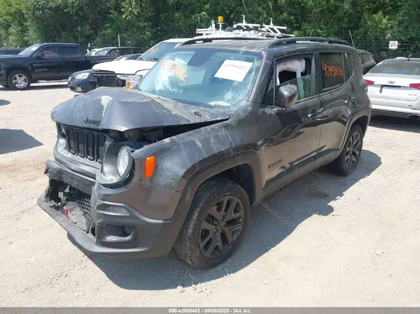 ZACCJBBB0HPF31161 2017 JEEP RENEGADE - Image 2
