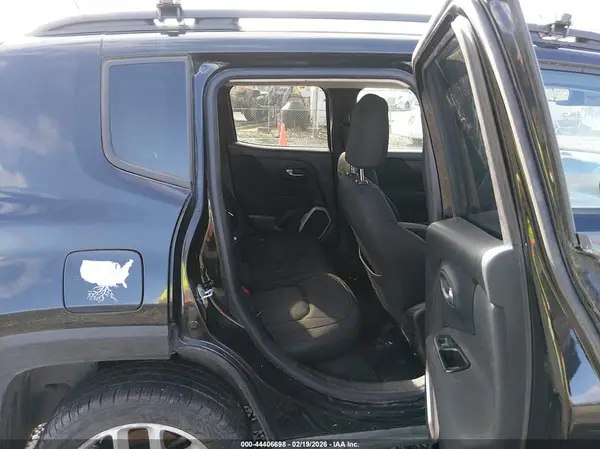 ZACCJBBB0HPF42290 2017 JEEP RENEGADE - Image 8