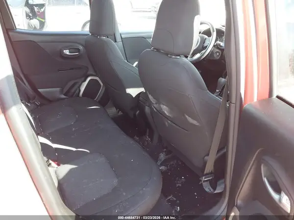 ZACCJBBB0HPF47456 2017 JEEP RENEGADE - Image 8