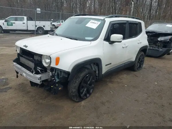 ZACCJBBB0HPF60353 2017 JEEP RENEGADE - Image 2