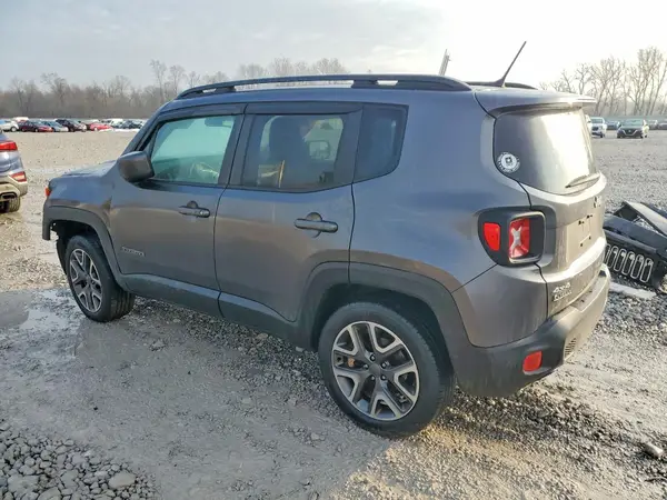 ZACCJBBB0HPF86967 2017 JEEP RENEGADE - Image 2