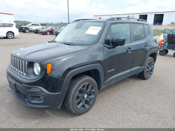ZACCJBBB0HPG39330 2017 JEEP RENEGADE - Image 2