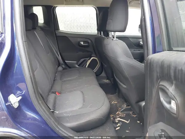 ZACCJBBB0HPG39666 2017 JEEP RENEGADE - Image 8