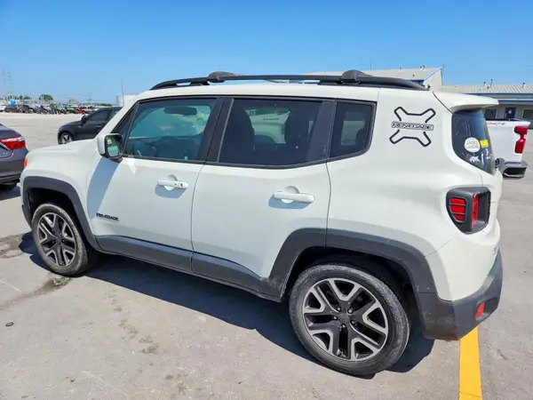 ZACCJBBB0JPG82555 2018 JEEP RENEGADE - Image 2