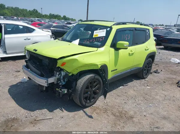 ZACCJBBB0JPH02500 2018 JEEP RENEGADE - Image 2