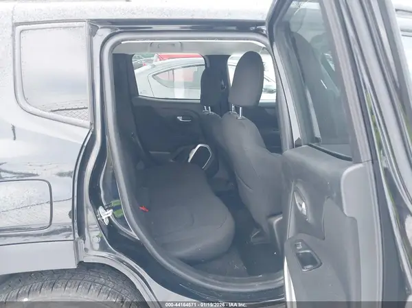 ZACCJBBB0JPH28501 2018 JEEP RENEGADE - Image 8