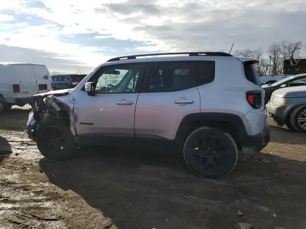 ZACCJBBB0JPH50174 2018 JEEP RENEGADE - Image 2