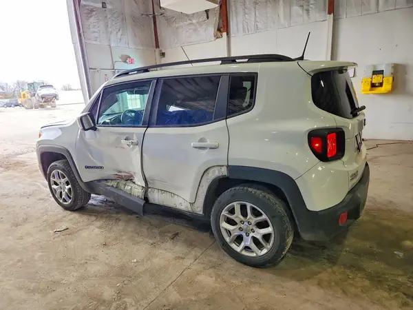 ZACCJBBB0JPH55570 2018 JEEP RENEGADE - Image 2