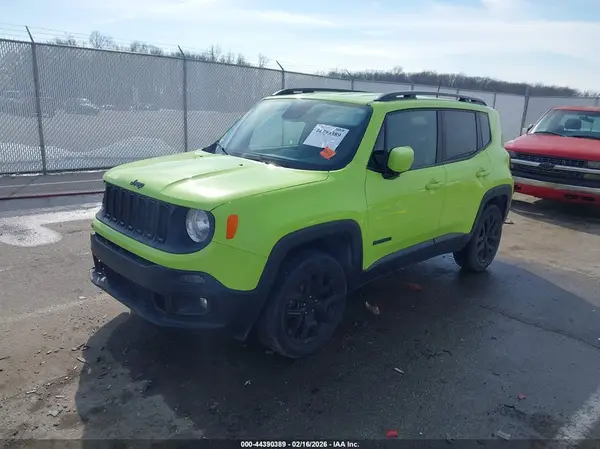 ZACCJBBB0JPH68853 2018 JEEP RENEGADE - Image 2