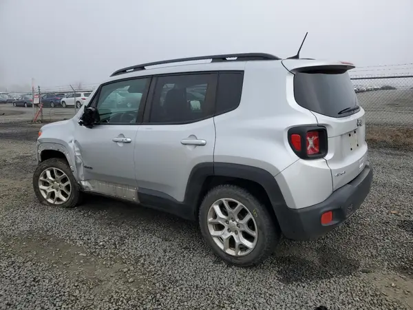 ZACCJBBB0JPH74426 2018 JEEP RENEGADE - Image 2