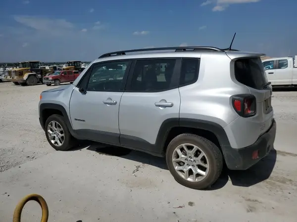 ZACCJBBB0JPJ09457 2018 JEEP RENEGADE - Image 2