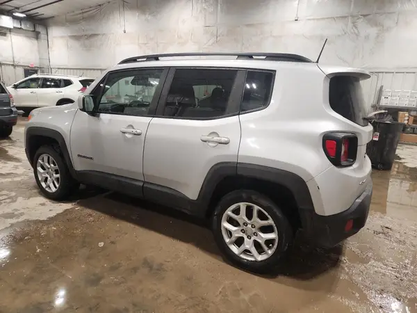 ZACCJBBB0JPJ19678 2018 JEEP RENEGADE - Image 2