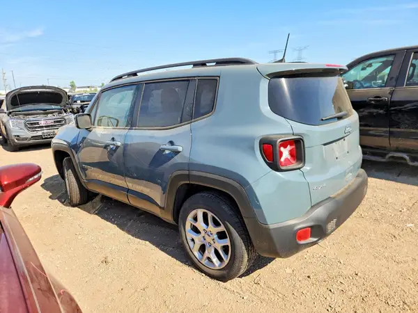 ZACCJBBB0JPJ32978 2018 JEEP RENEGADE - Image 2