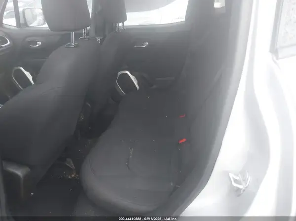 ZACCJBBB0JPJ48288 2018 JEEP RENEGADE - Image 8