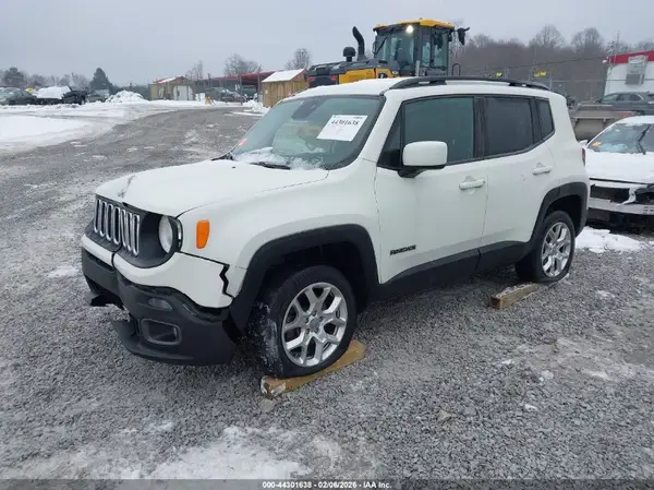 ZACCJBBB1HPE62187 2017 JEEP RENEGADE - Image 2