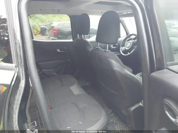 ZACCJBBB1HPE82049 2017 JEEP RENEGADE - Image 8