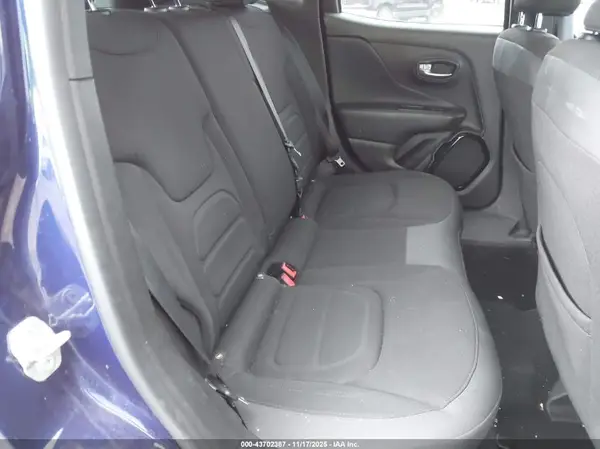 ZACCJBBB1HPE84478 2017 JEEP RENEGADE - Image 8