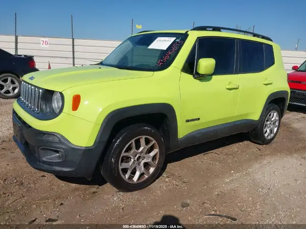 ZACCJBBB1HPF68963 2017 JEEP RENEGADE - Image 2